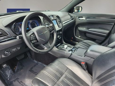 Used 2017 Chrysler 300 S w/ 300S Premium Group image 11