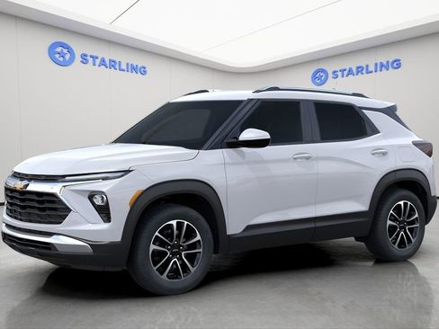 Certified 2026 Chevrolet TrailBlazer LT w/ Convenience Package image 2