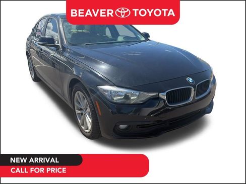 Used 2016 BMW 320i Sedan image 1