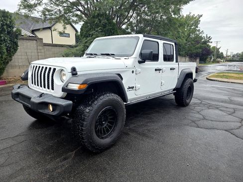 Used 2020 Jeep Gladiator Sport w/ Quick Order Package 24S image 1