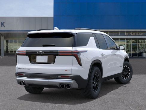 New 2026 Chevrolet Traverse Z71 w/ Enhanced Driving Package AWD/4WD image 4
