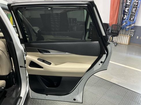 Used 2023 INFINITI QX60 Luxe w/ Cargo Package image 29