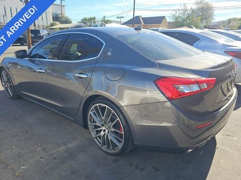 Used 2017 Maserati Ghibli w/ Luxury Package image 4