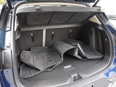 Used 2023 Buick Encore GX Essence w/ Advanced Technology Package image 5