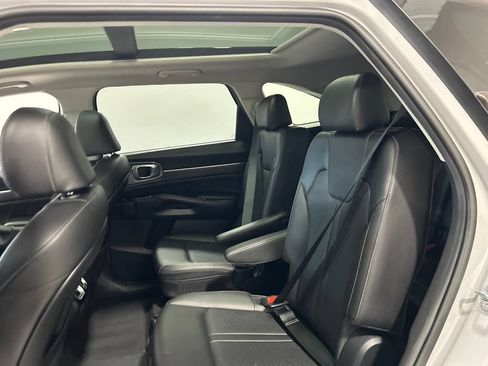 Used 2022 Kia Sorento SX FWD image 32