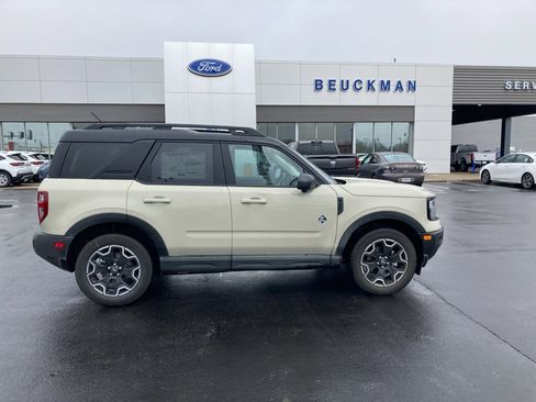 Used 2025 Ford Bronco Sport Outer Banks w/ Outer Banks Tech Package+ image 8