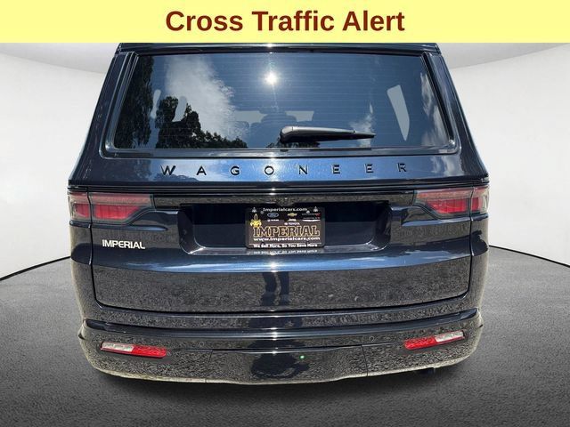Used 2025 Jeep Wagoneer Series II AWD/4WD image 11
