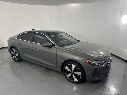 Used 2025 Audi A5 2.0T Premium Plus w/ Premium Plus AWD/4WD image 33