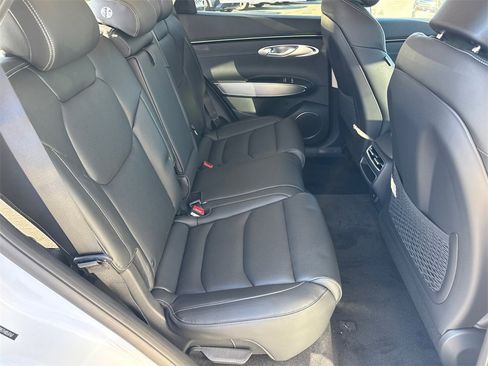 New 2026 Genesis GV70 2.5T Select image 15