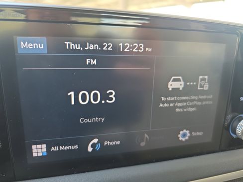 Used 2023 Hyundai Sonata SE image 13