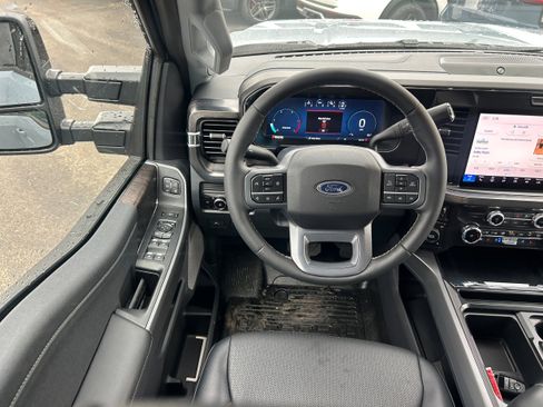 New 2026 Ford F550 4x4 Crew Cab image 22