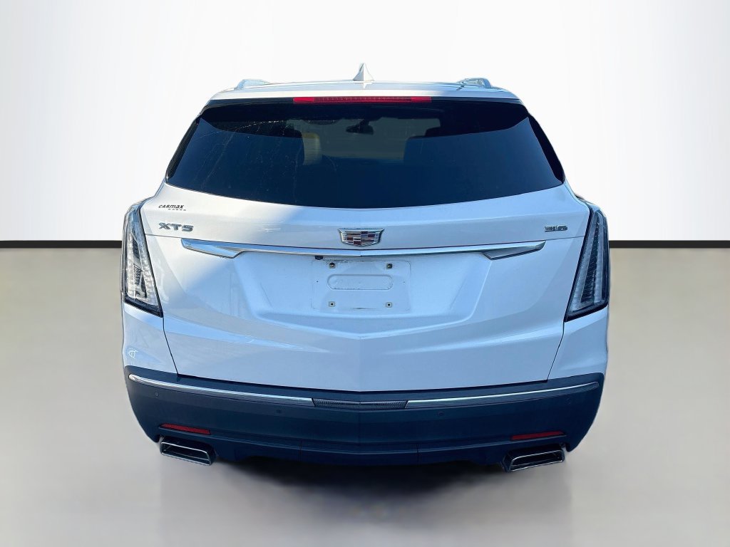 Used 2019 Cadillac XT5 Luxury w/ Sport Package FWD image 6