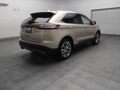 Used 2018 Ford Edge Titanium FWD image 9