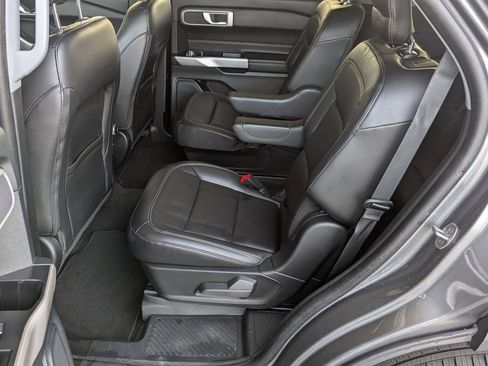 Certified 2022 Ford Explorer XLT w/ Equipment Group 202A image 13