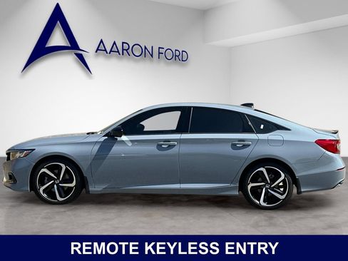 Used 2022 Honda Accord Sport image 3