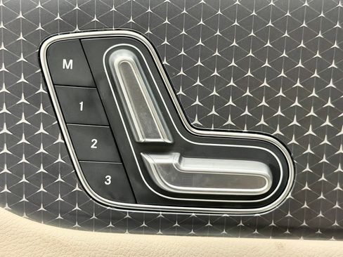 Certified 2026 Mercedes-Benz GLA 250 image 22