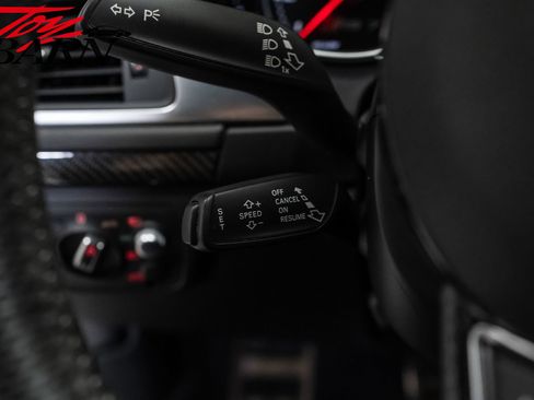 Used 2016 Audi RS 7 Prestige image 38