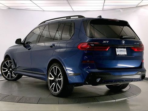 Used 2021 BMW X7 xDrive40i w/ M Sport Package AWD/4WD image 10