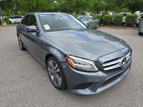 Used 2019 Mercedes-Benz C 300 Sedan image 2