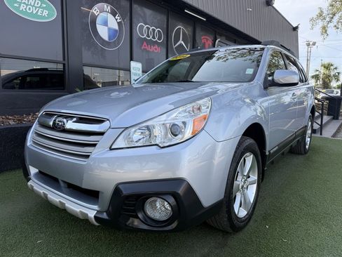 Used 2014 Subaru Outback 2.5i Limited w/ Moonroof Package image 1
