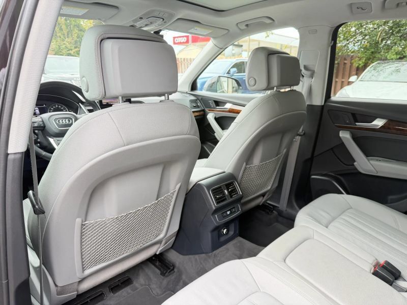 Used 2018 Audi Q5 2.0T Premium Plus AWD/4WD image 17