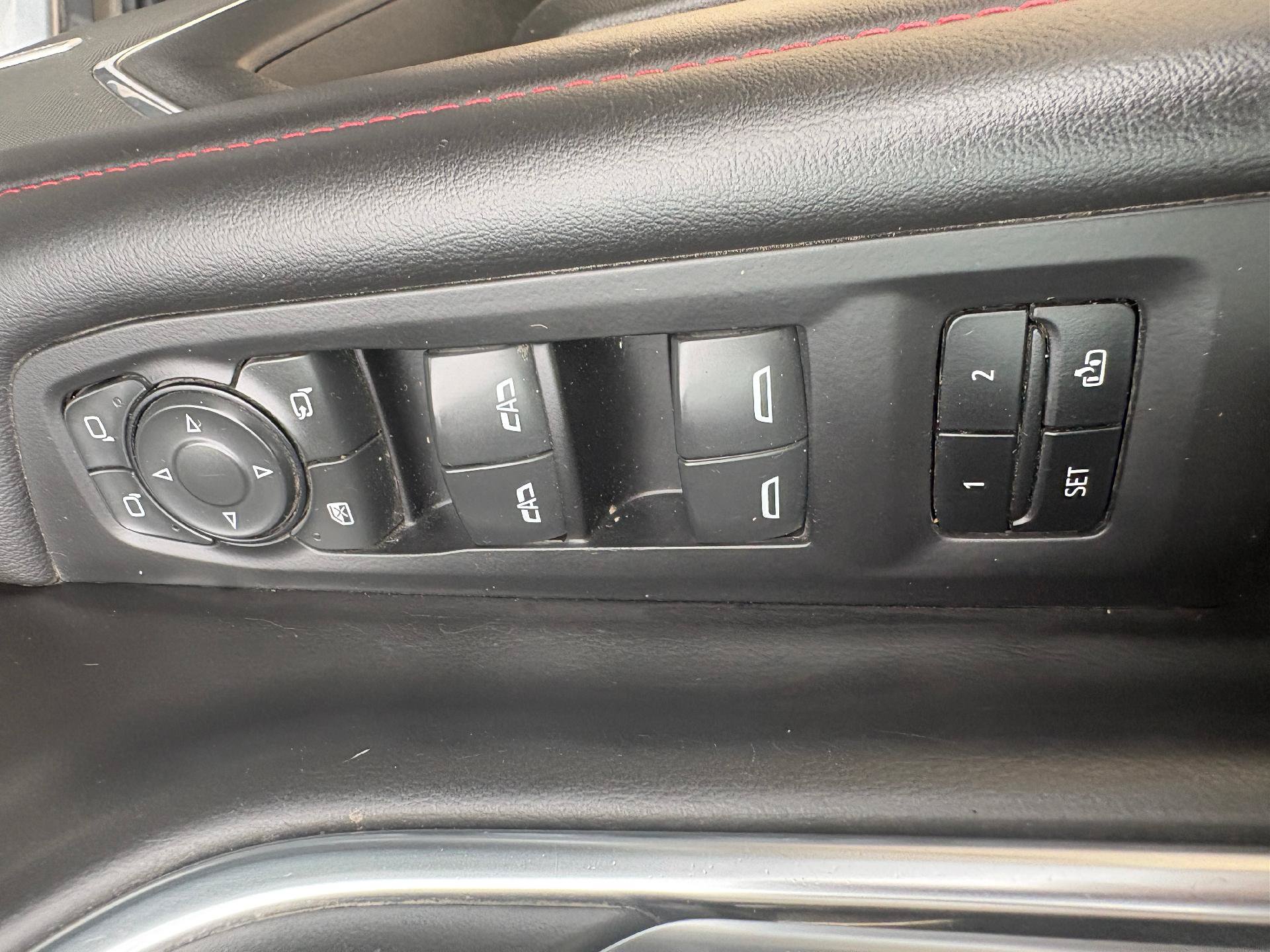 Used 2024 Chevrolet Suburban RST w/ Luxury Package AWD/4WD image 20