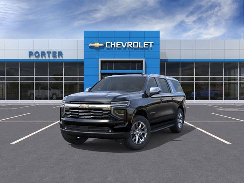 New 2025 Chevrolet Suburban Premier image 32