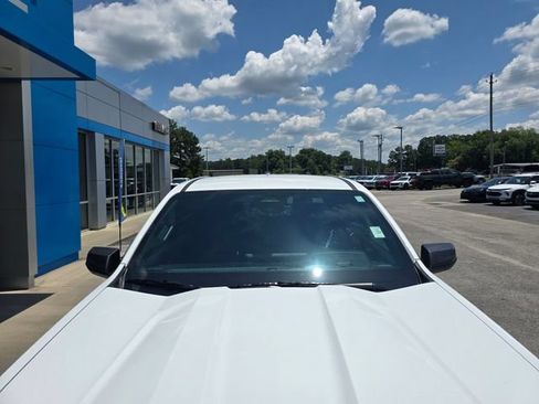 Used 2024 Chevrolet Colorado LT w/ LT Convenience Package III RWD image 56