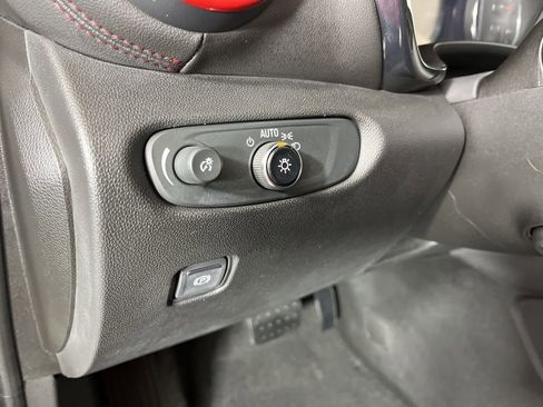 Certified 2023 Chevrolet Blazer RS w/ Driver Confidence II Package image 29