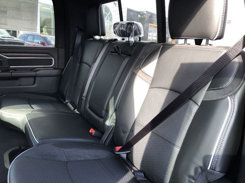 New 2026 RAM 2500 Laramie w/ Night Edition image 19