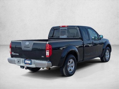 Used 2012 Nissan Frontier SV image 5