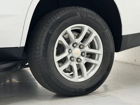 Used 2023 Chevrolet Tahoe LS RWD image 46