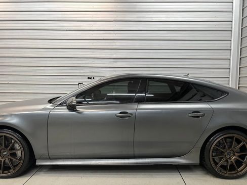 Used 2017 Audi RS 7 Performance w/ Driver Assistance Package AWD/4WD image 7