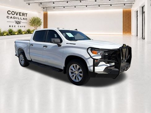 Used 2022 Chevrolet Silverado 1500 Custom w/ LPO, Dark Essentials Package RWD image 1