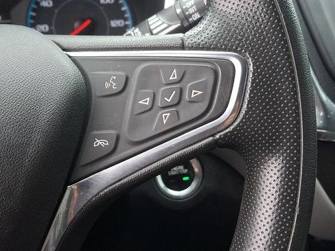 Used 2019 Chevrolet Equinox LS w/ LS Convenience Package AWD/4WD image 22