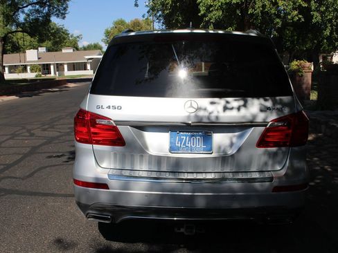 Used 2013 Mercedes-Benz GL 450 4MATIC image 5