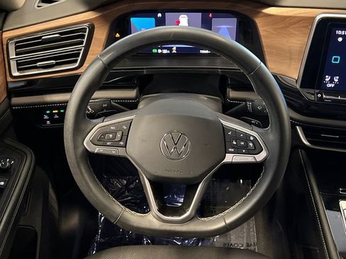 Certified 2024 Volkswagen Atlas SE AWD/4WD image 20