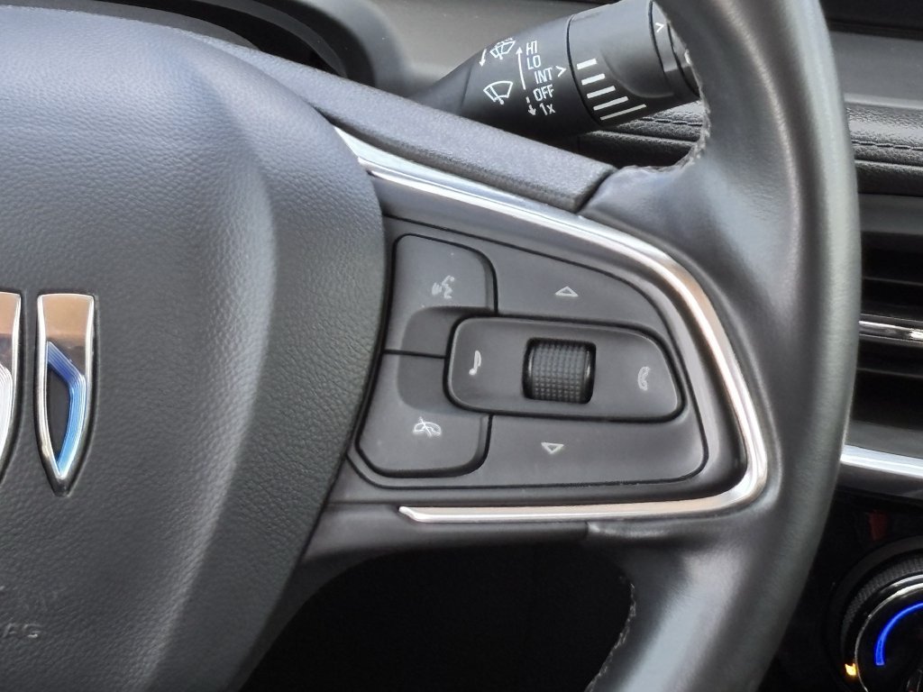Used 2024 Buick Encore GX Sport Touring AWD/4WD image 12