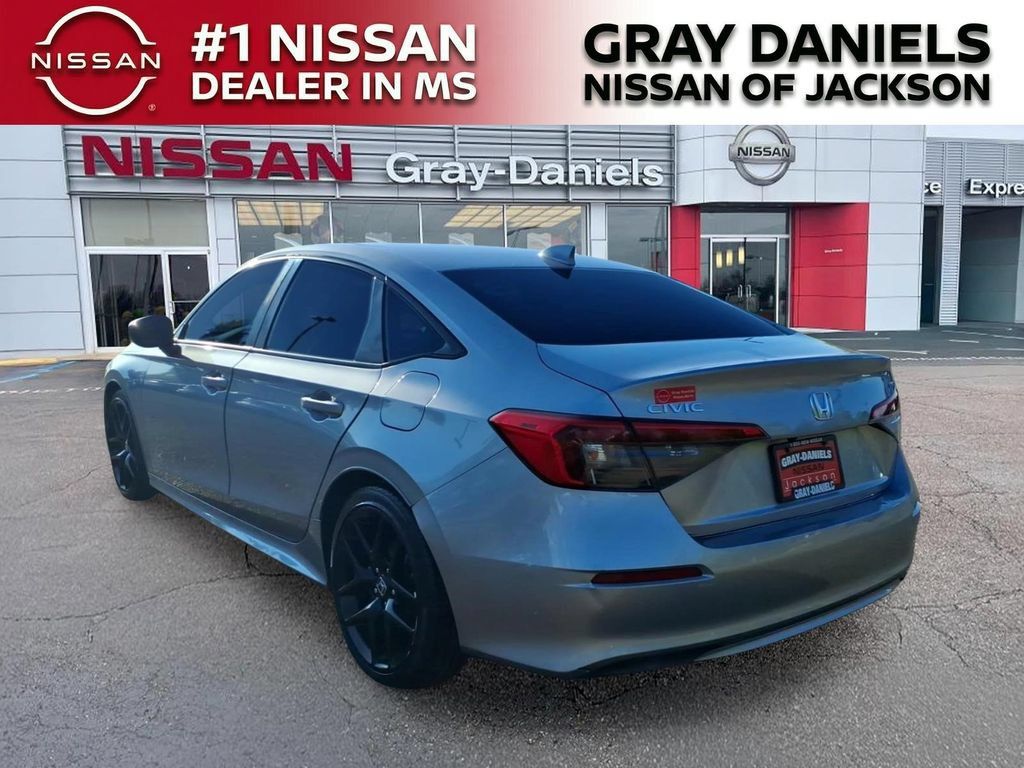 Used 2022 Honda Civic Sport image 5