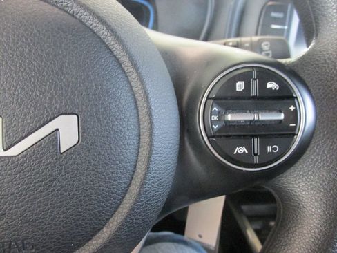 Used 2024 Kia Soul LX w/ Option Group 015 image 16