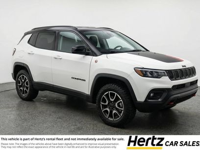 Used 2025 Jeep Compass Trailhawk