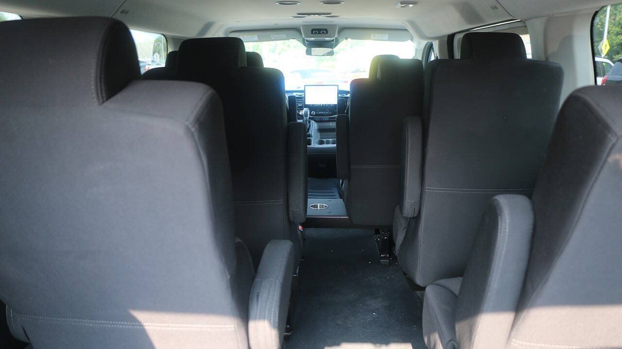 Used 2023 Ford Transit 350 XLT RWD image 14