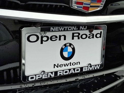 Used 2025 Cadillac XT5 Luxury image 4