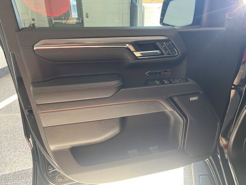 Used 2024 GMC Sierra 1500 AT4 w/ Technology Package image 12
