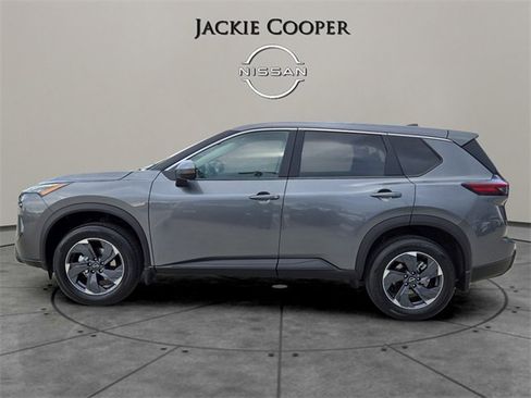 New 2026 Nissan Rogue SV image 2