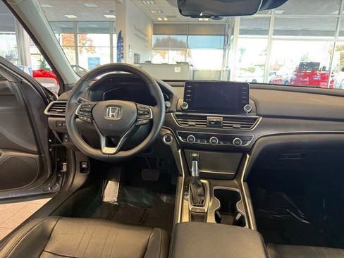 Used 2018 Honda Accord EX-L image 26