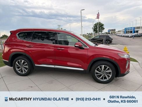 Used 2019 Hyundai Santa Fe Limited AWD/4WD image 17