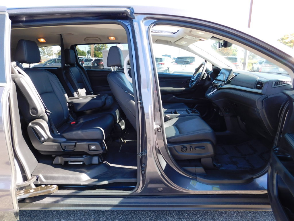 Used 2025 Honda Odyssey EX-L image 11