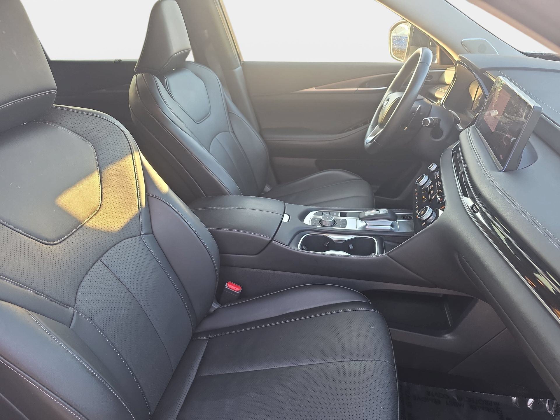 Certified 2026 INFINITI QX60 Luxe w/ Cargo Package FWD image 10