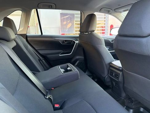 Certified 2023 Toyota RAV4 LE FWD image 29